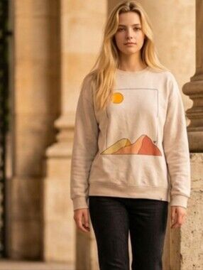 Women's Oversized Gorpcore LIV Outdoor Beige Mountain Graphic Sweatshirt L Cabin